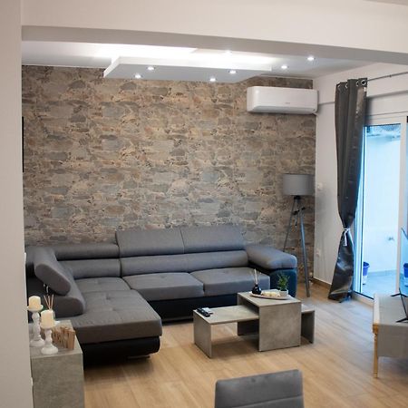 Giakost Apartments V Near Airport Artemida  Ngoại thất bức ảnh