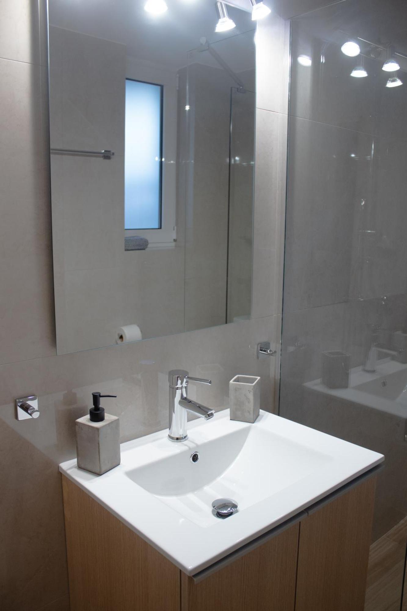 Giakost Apartments V Near Airport Artemida  Ngoại thất bức ảnh