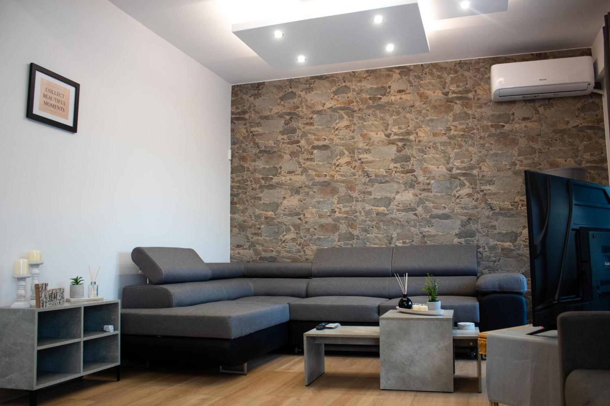 Giakost Apartments V Near Airport Artemida  Ngoại thất bức ảnh
