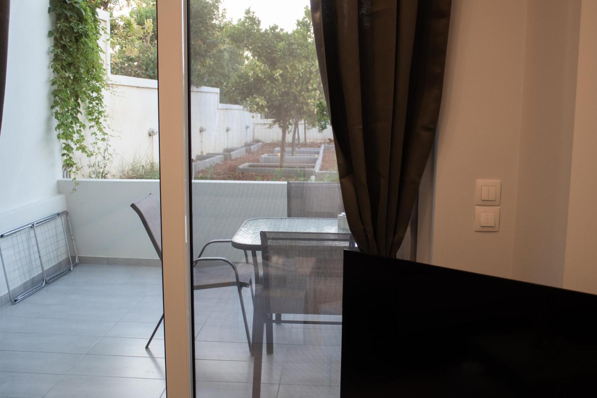 Giakost Apartments V Near Airport Artemida  Ngoại thất bức ảnh